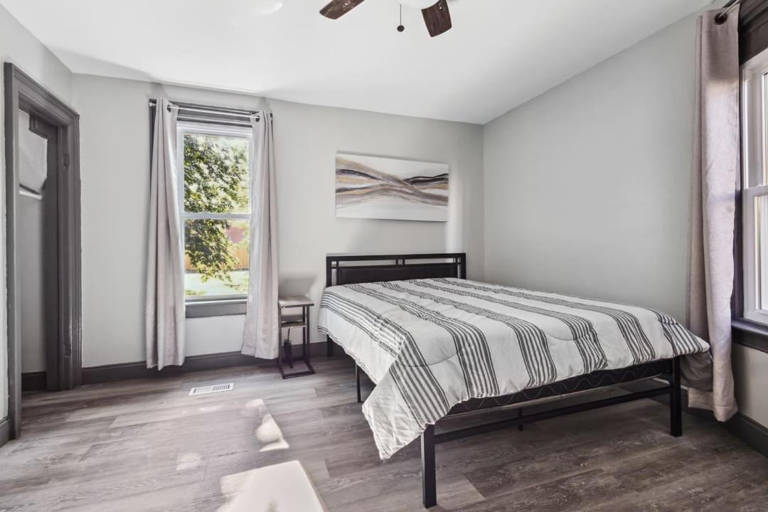 Spacious 6Br 2Ba Minutes For The Falls & Casino 나이아가라폴스 외부 사진