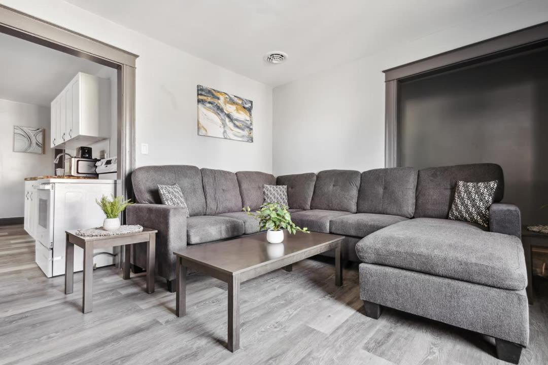 Spacious 6Br 2Ba Minutes For The Falls & Casino 나이아가라폴스 외부 사진